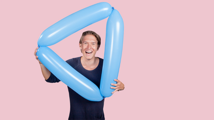 Ukas student: Han er programleder for andre sesong av Trekant